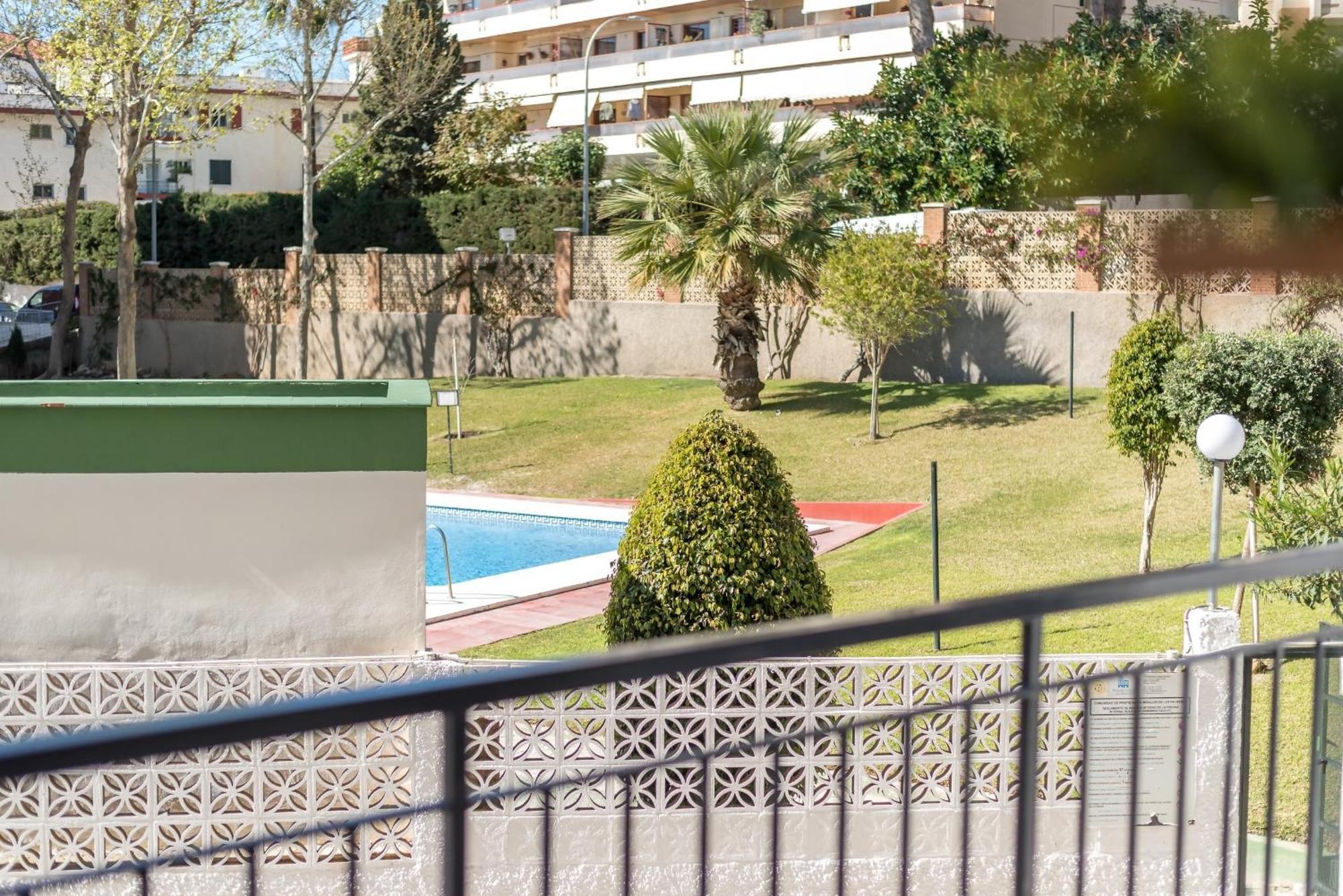 Torremolinos Yellow Fabuloso Andra Экстерьер фото