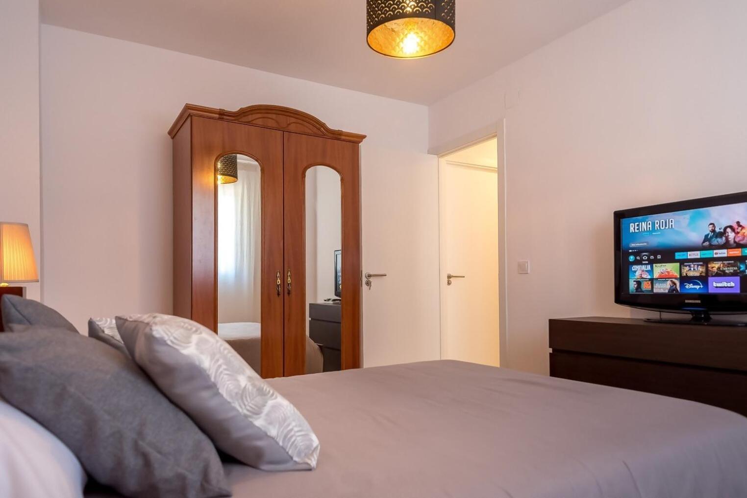 Torremolinos Yellow Fabuloso Andra Экстерьер фото